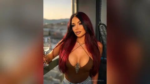 MoniqueSpelll — .