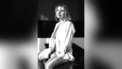NikkiCarter — Seductive
