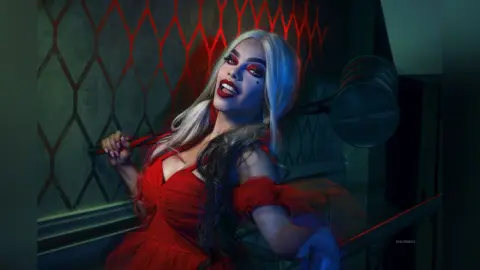 ChloeNova — HARLEY QUINN🎭🖤