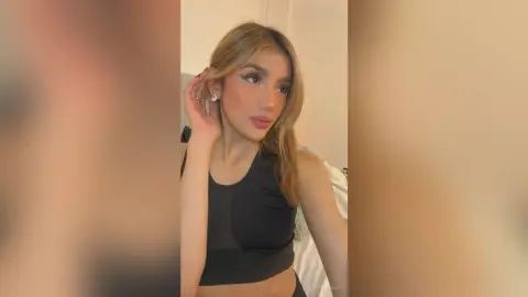 RubyCrox — Carring beauty