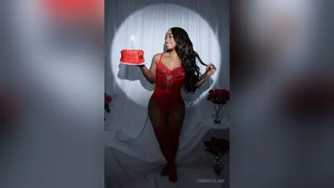 KimberlyLane — Eat this cake