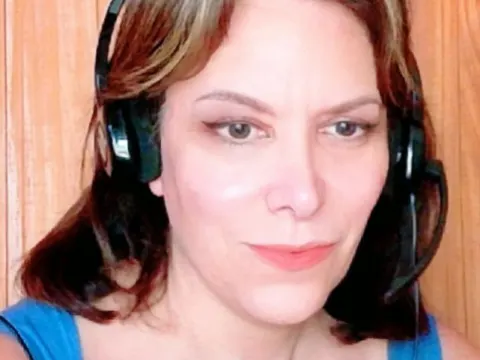 SamiraRouge — LiveJasmin cam model