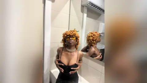 TaylaWella — Miss Independent