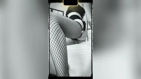 LeslieEden — .