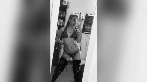 LisaNoback — Sexy body 😈