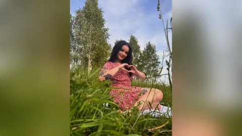MiaOliveres — Summer country 🦋
