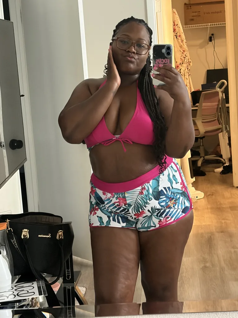 HazelSweetXO — Streamate Photos