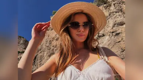 Alyona — Summer Holiday