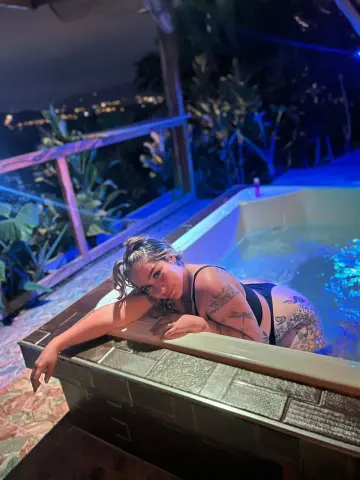 ZoeeStar — Streamate Photos