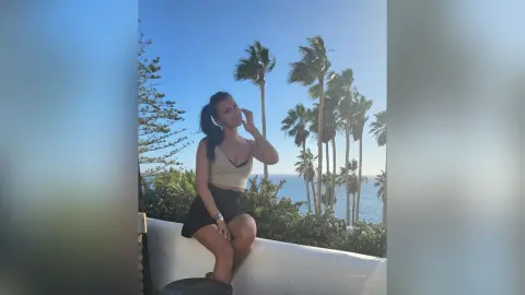 AlisonHale — Vacacion Ali