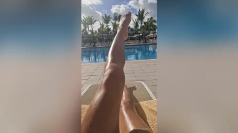 ArnellaDuvale — Vacay mood