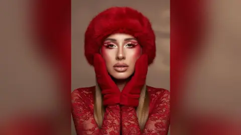 AyshaConnor — hot