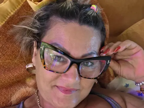 SoniaMoriciove cam model