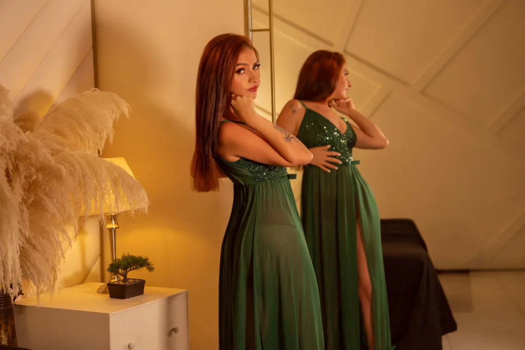 IrinaRios — Streamate Photos