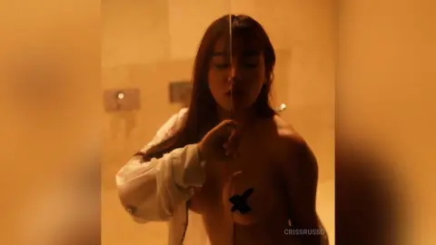 CrissRusso — SHOWER HOT 2