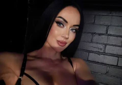 JuicyJenaa — Streamate Photos