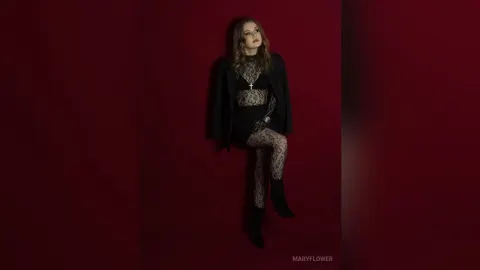 MaryFlower — You'll be hooked by this Gothic