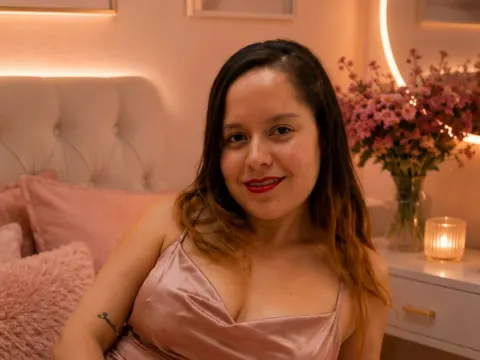 OliviaLauret cam model