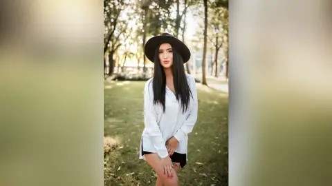 Adeline — 👒👒👒