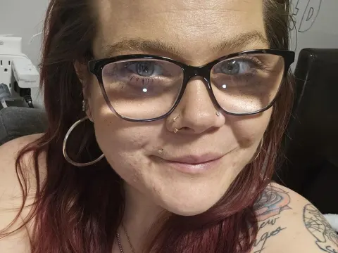 FelicityFreeze cam model