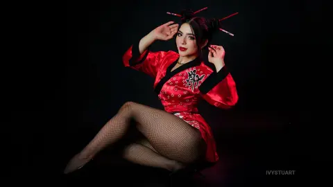 IvyStuart — Halloween🔥