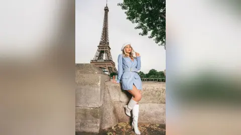 AlejandraRoa — C'est moi au Paris