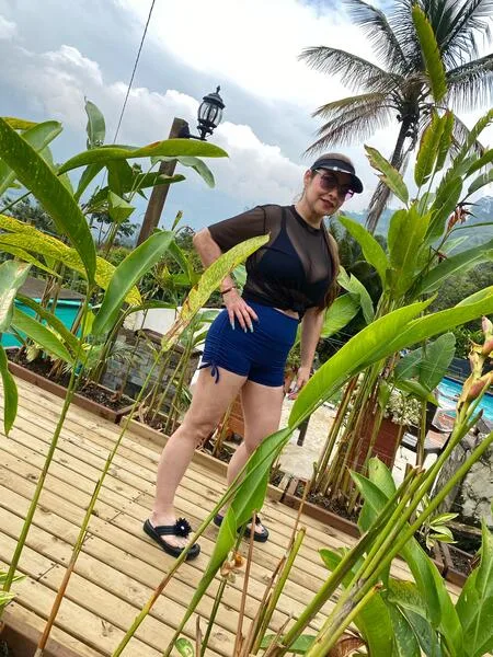 ArianaDiosa — Streamate Photos