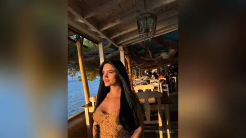 CindyCall — Sunkissed Skin
