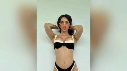 PaulinaDevin — Wet, Wild &amp; Wow ☀️💦