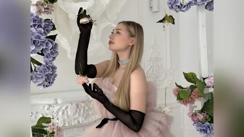 MonicaDerek — Spring 🌼