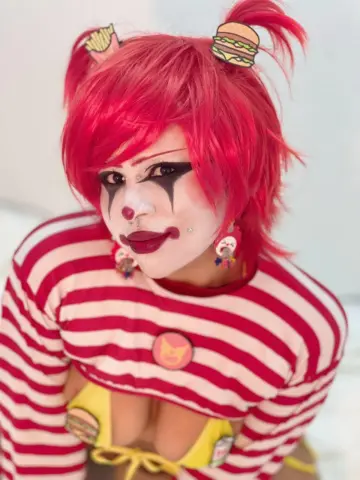 KuromiHot — Streamate Photos