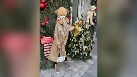 DeniseMoroye — Winter Holiday!