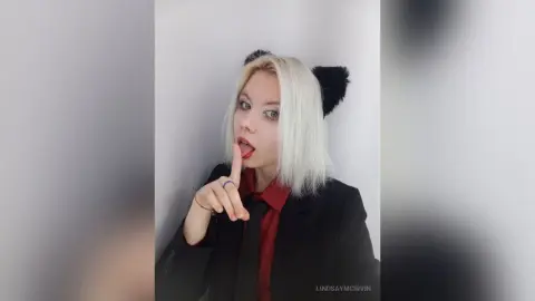 LindsayMcirvin — Meow^^