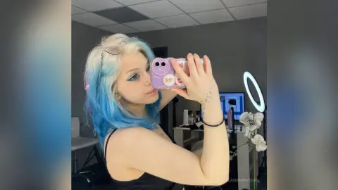 ClaudiaCertis — just cute me