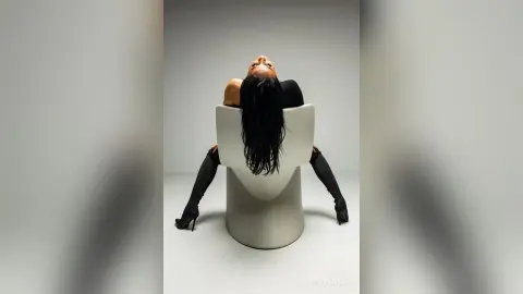 AngelinaKunis — Lady in black