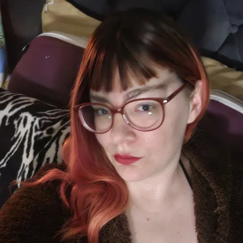 ZoeNextDoorx — Streamate Photos
