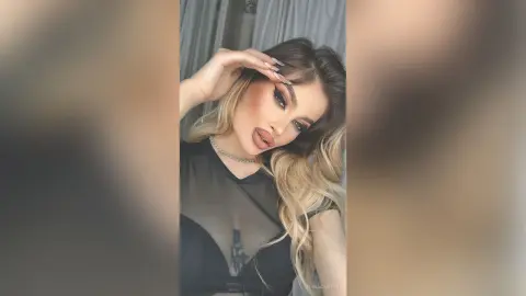 ElinaCarter — No Strings Attached