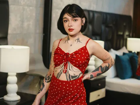 IvanaDeLuca cam model