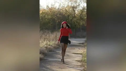 AngelinaKunis