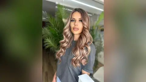 ValerieNicolle — New Hair