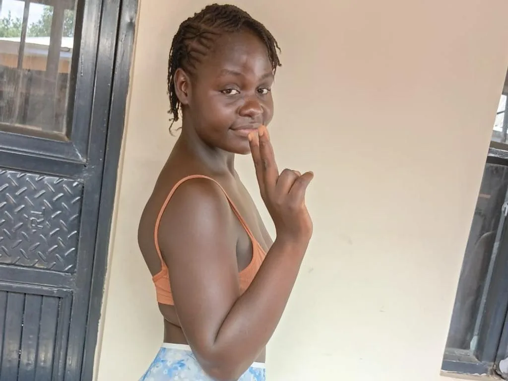 AFRICANQUEEN675