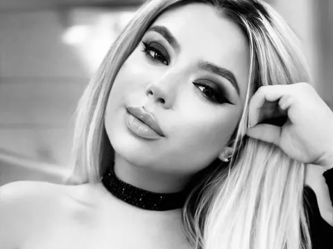 EllBlue303 — ImLive Photo Set