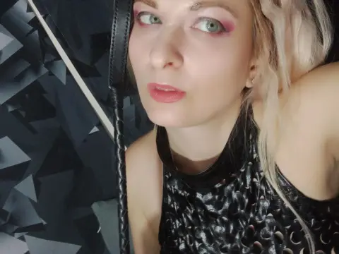 MonicaMisFun — ImLive Photo Set