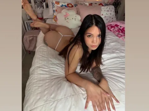Amili_rosey — ImLive Photo Set