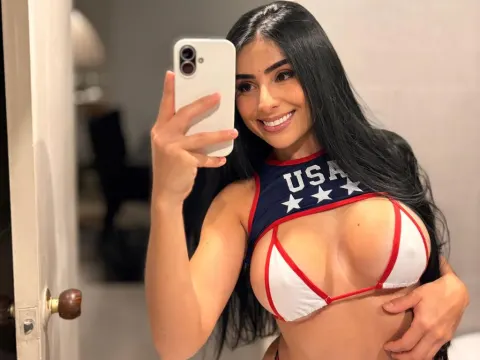 EmmaWoodL — ImLive Photo Set