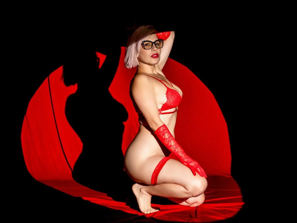 AdelynxEve — ImLive Photo Set