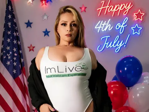 CarlaOlivieri — ImLive Photo Set
