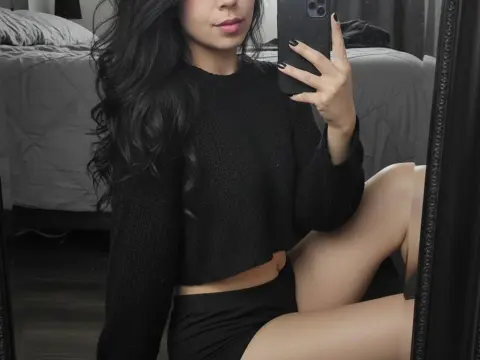 KikiJolie — ImLive Photo Set