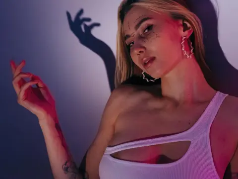 NicoleGingerr — ImLive Photo Set