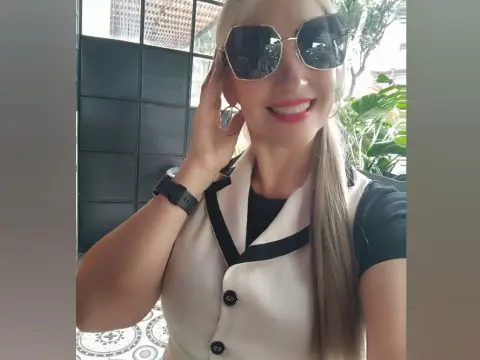 NathalyPalmers — ImLive Photo Set